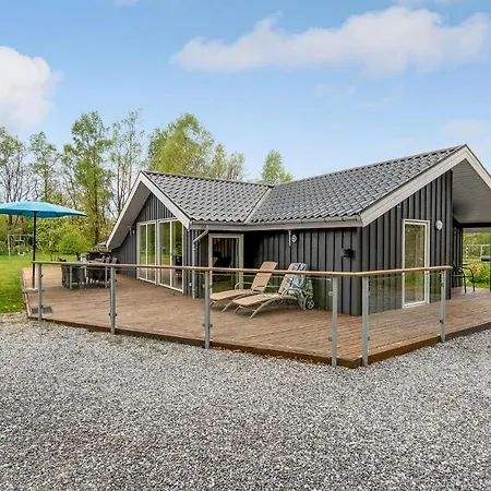 度假居 Cozy Home In Give With Sauna